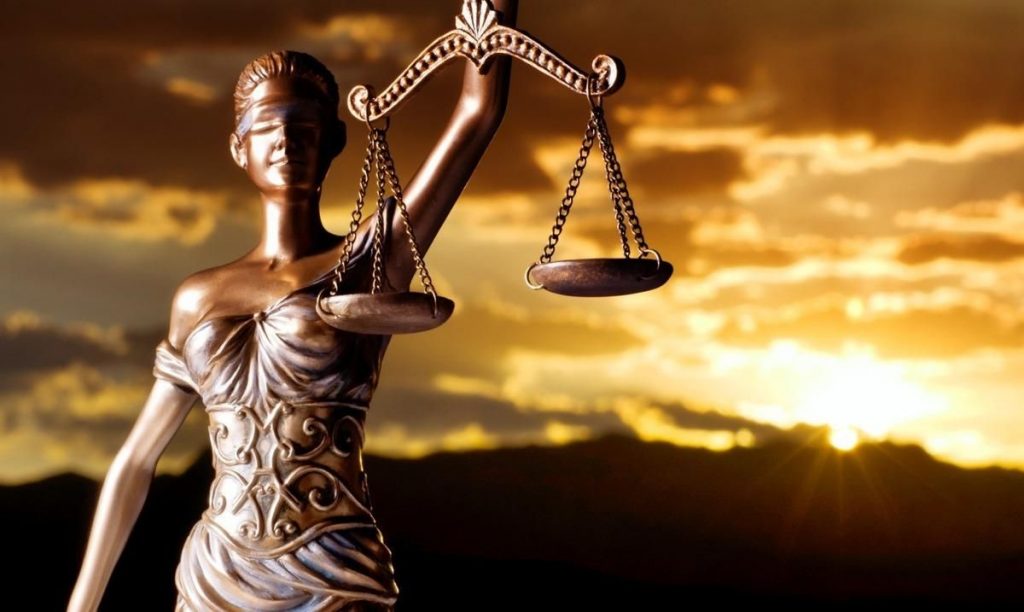 Para Mayor Compensación Consulte con los Abogados de Contratos de Compensación Laboral Cercas de Mí en Whittier California